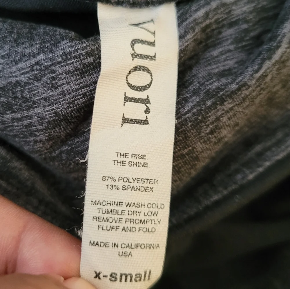Vuori Asymmetric Block Yoga Leggings Size XS